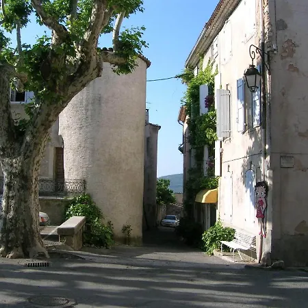 Campagne De Pre Grand *