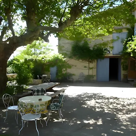 Campagne De Pre Grand Bed and Breakfast