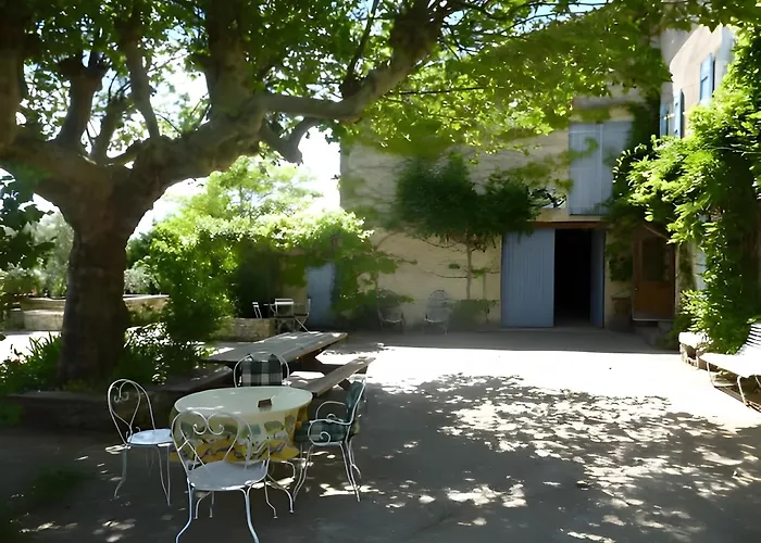 Campagne De Pre Grand Bed & Breakfast