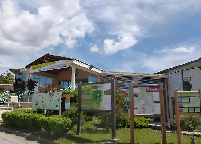 Campagne De Pre Grand